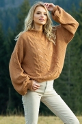 Женский свитер карамельного цвета Fobya F619