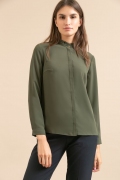 Женская блузка цвета хаки Emka B2282/mona