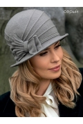 Женская шляпка с маленькими полями Landre Arleta
