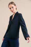 Блузка черного цвета с драпировкой спереди Emka B2380/benjamin