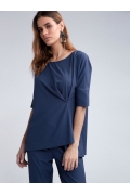 Блузка синего цвета со складкой Emka B2418/vidavi