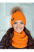 Яркая женская зимняя шапка с помпоном Landre Селия