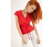 Красная блузка на запах без рукавов Emka B2401/marietta