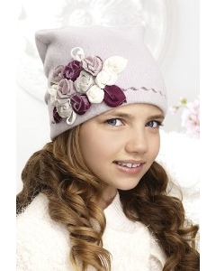 Зимняя шапка для девочек с цветочками Willi Serafina