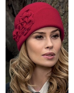 Женская красная шапка Landre Szubi